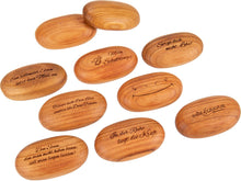 Laden Sie das Bild in den Galerie-Viewer, Holz Handschmeichler - Kirsche geölt - Stein Form