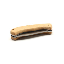Laden Sie das Bild in den Galerie-Viewer, Holz Taschenmesser - Klappmesser für Kinder mit stumpfer Spitze
